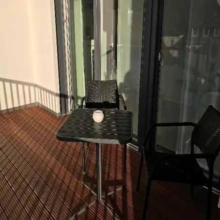 Moderne Ferienwohnung Im Herzen Von Bad Neustadt Бад-Нойштадт-ан-дер-Зале Экстерьер фото